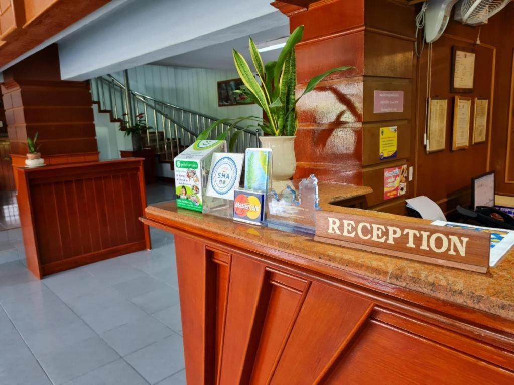 Phu Nga Hotel Natai 海滩 外观 照片